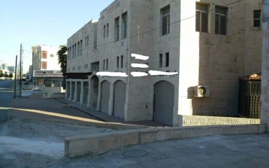 مجمع تجاري للبيع أو للايجار في البيادر