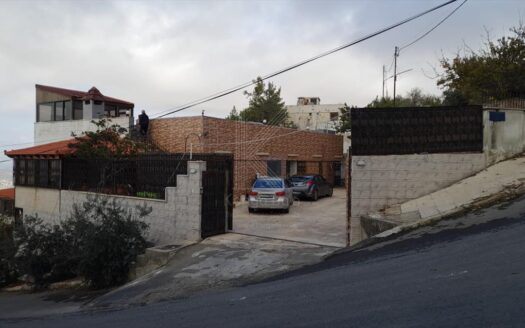 Luxury Villa For Sale In Al Hummar