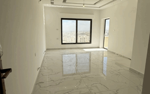 شقة مميزة للبيع في أبو نصير