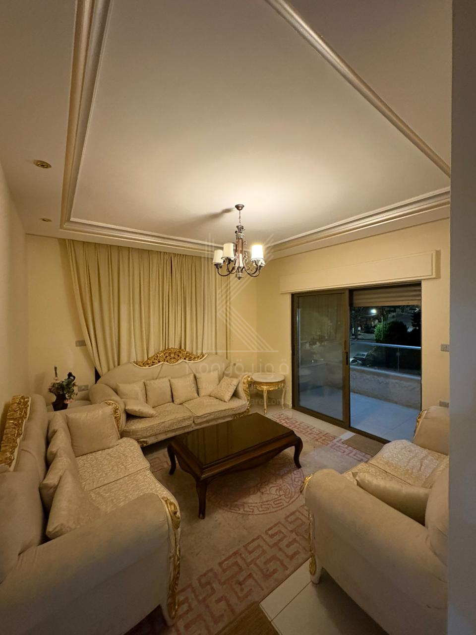 شقة مميزة للبيع في الجبيهة